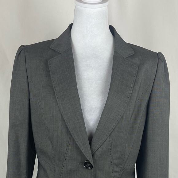 Tahari Fitted Brown Fitted Academia Office Jacket Blazer NWOT Size 8 - Picture 2 of 12